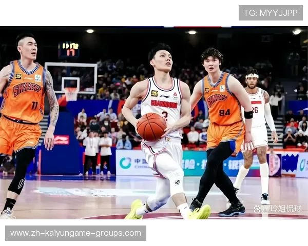 广东92-105负于对手，徐杰29分无力回天，最新广东队徐杰伤势怎么样